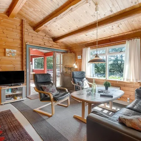 Byrge - 2km From The Sea By Interhome